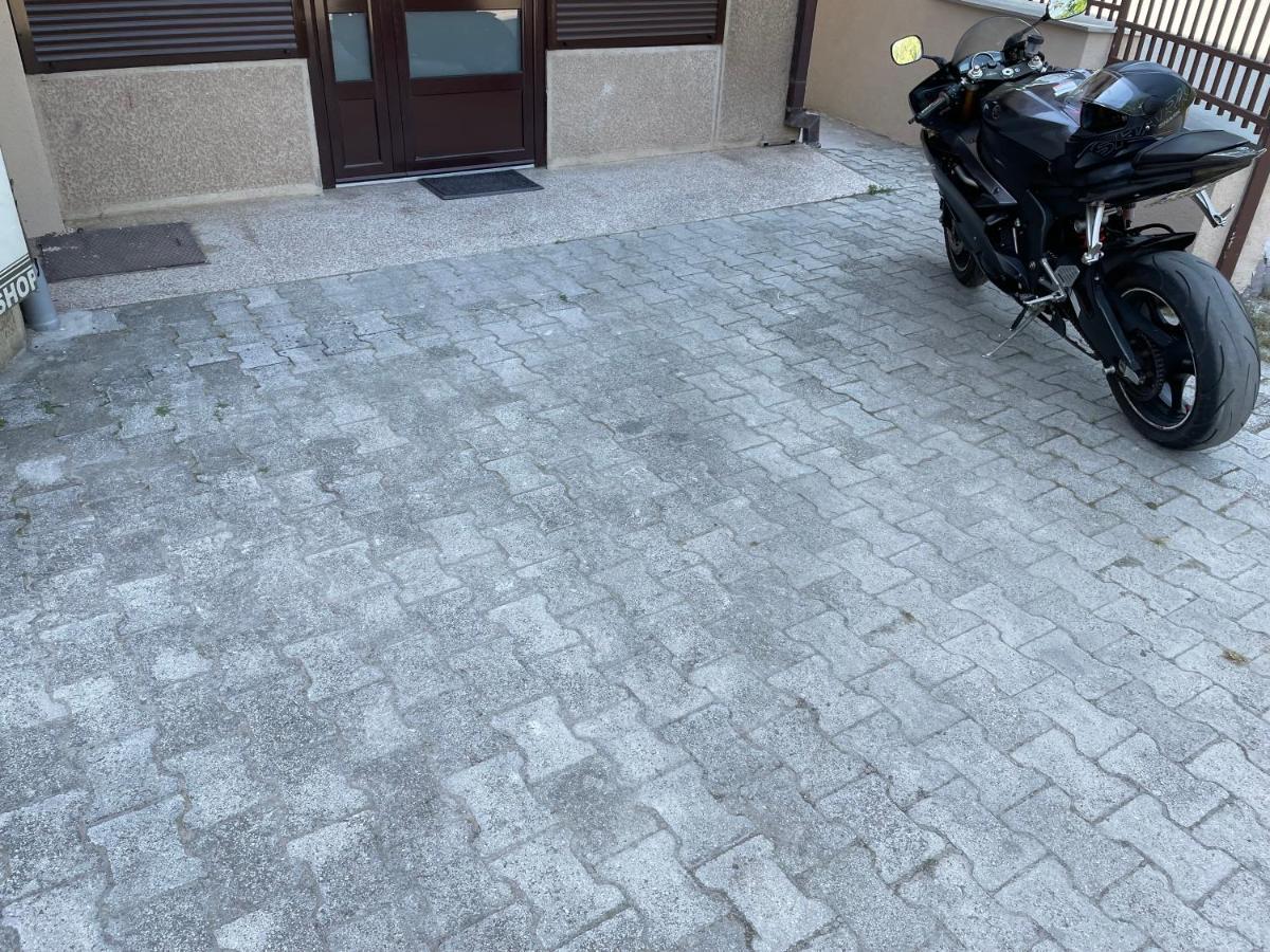 Bora Apartmani - Free Parking - City Center Вранє Екстер'єр фото