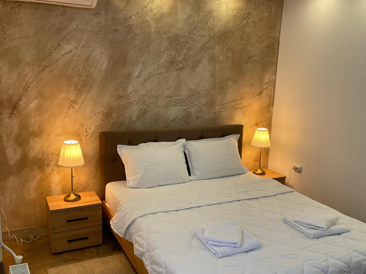 Bora Apartmani - Free Parking - City Center Вранє Екстер'єр фото