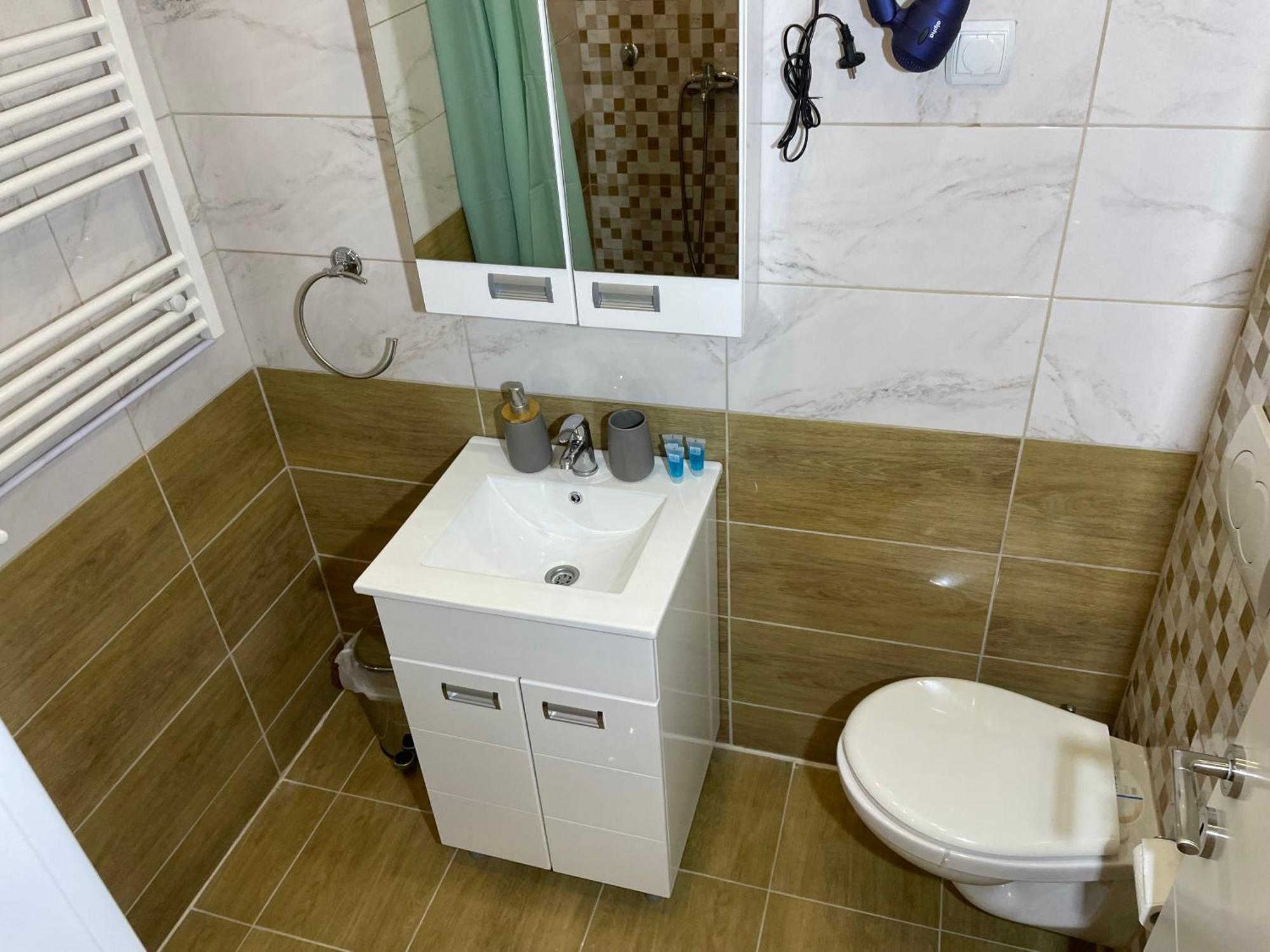Bora Apartmani - Free Parking - City Center Вранє Екстер'єр фото